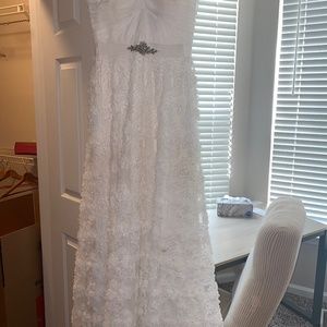 Wedding dress